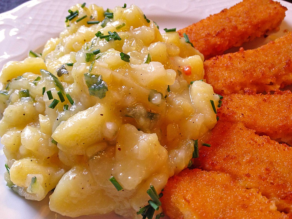 Bayrischer Kartoffelsalat mit Gurke von flotte-lotte | Chefkoch.de