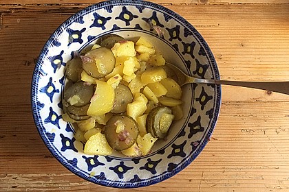 Bayrischer Kartoffelsalat Mit Gurke Von Flotte Lotte Chefkoch De