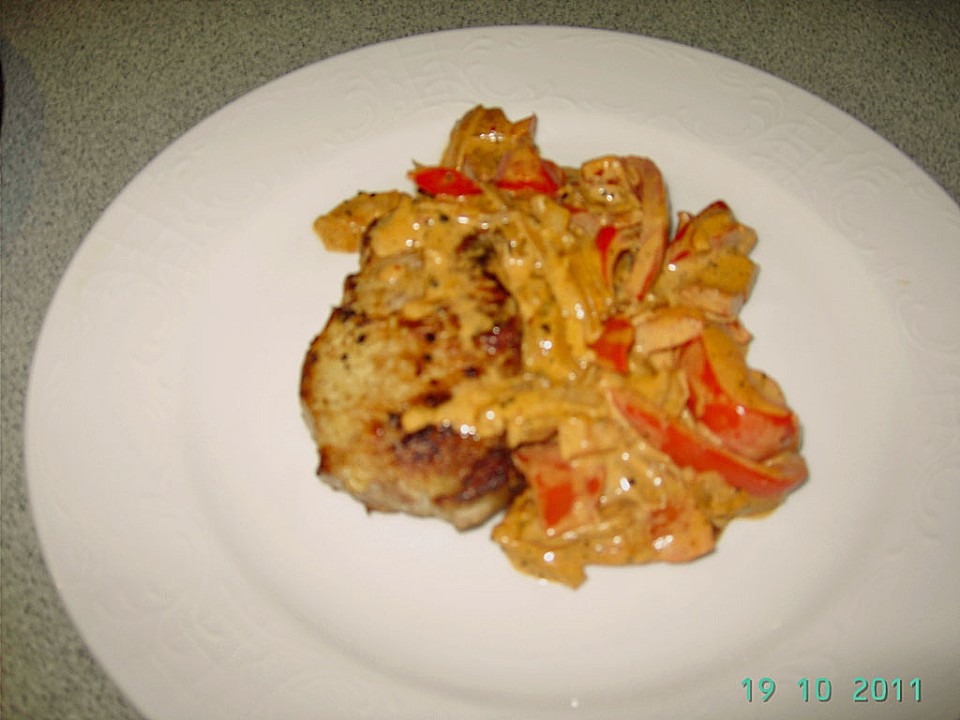 Koteletts in Paprika Zwiebel Sauce von redmoon Chefkoch.de