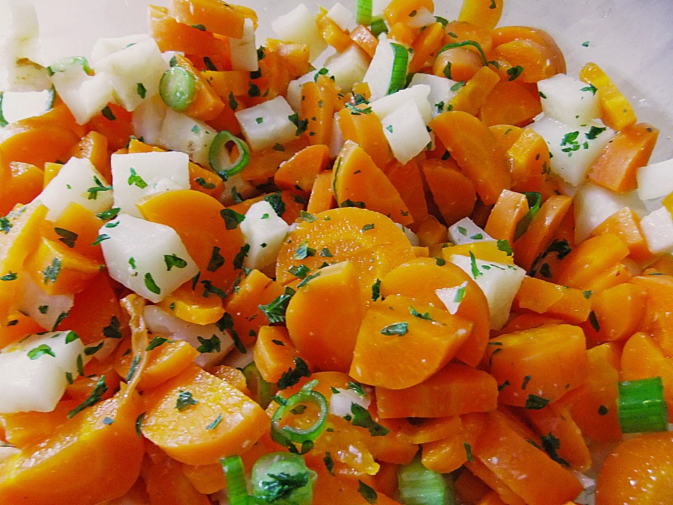 Karotten - Selleriesalat, gekocht von witwebolte | Chefkoch.de
