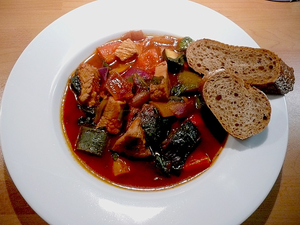 Putenragout mit Bärlauch von TobiJ | Chefkoch.de Putenragout mit Bärlauch von TobiJ | Chefkoch.de