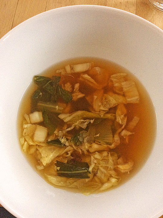 Chinesische Pak-Choi-Chinakohl Suppe von Küchenkind202 | Chefkoch.de