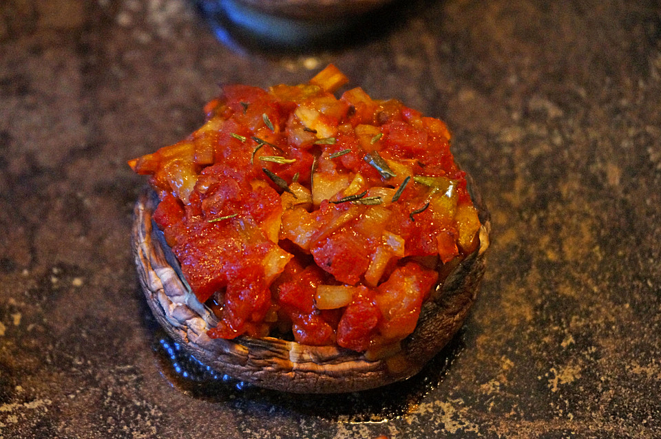 Champignons mit Chorizo gefüllt von Eisbaerbonzo | Chefkoch.de