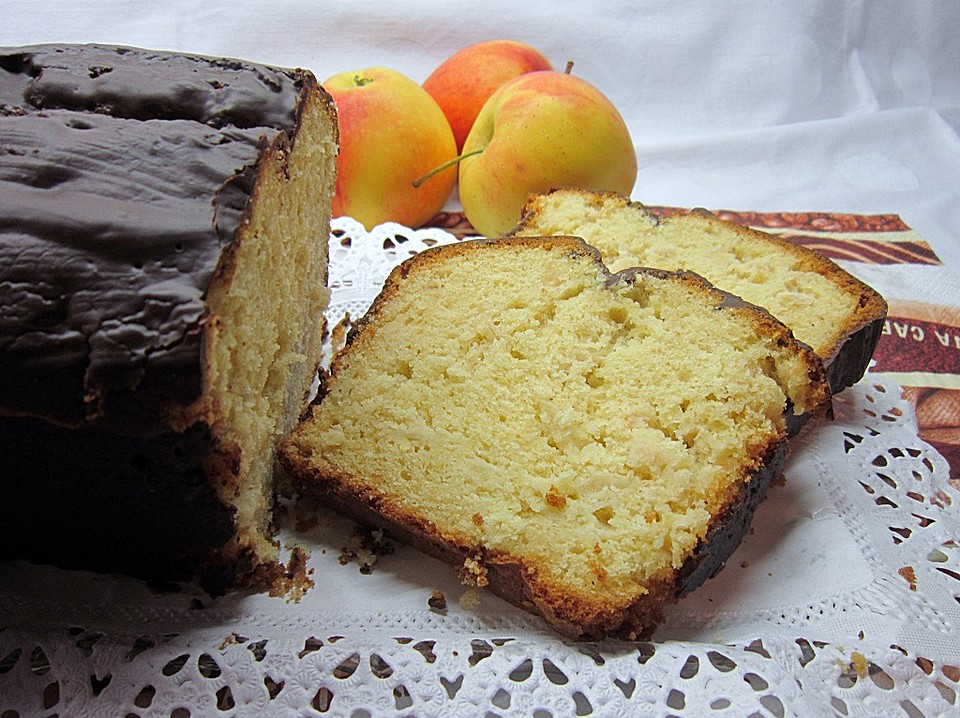 Apfel-Eierlikör-Kastenkuchen