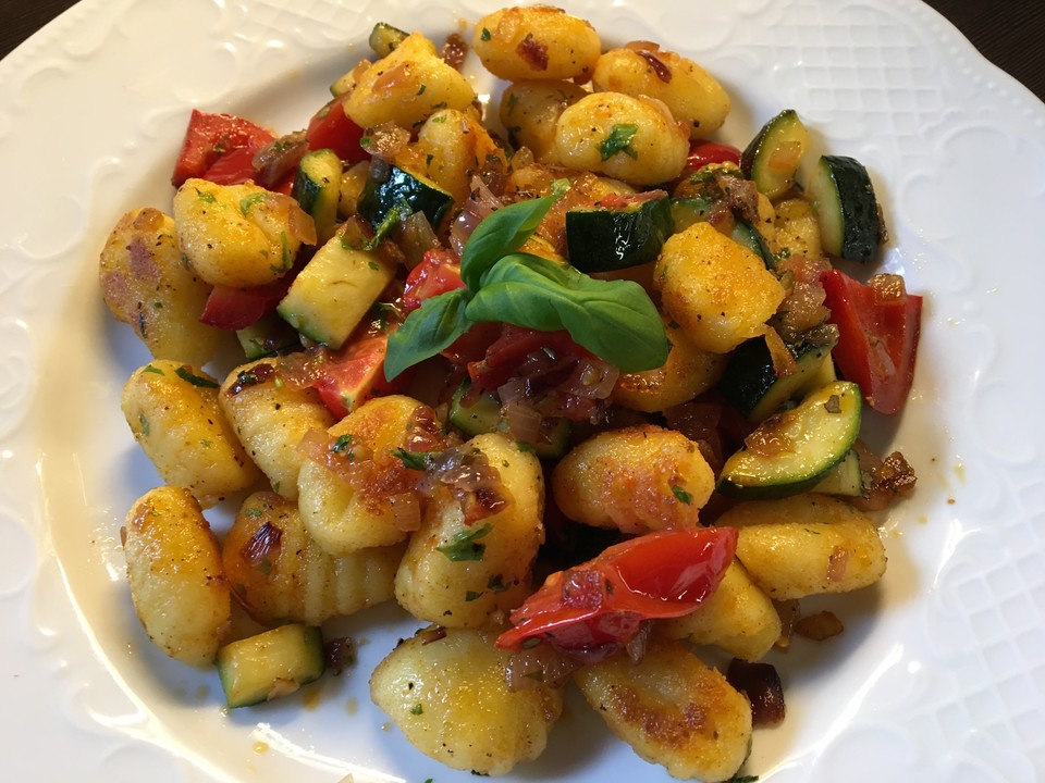 Gnocchi-Gemüsepfanne Von Helfer55po | Chefkoch.de