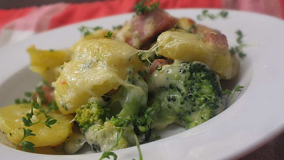 Béchamel-Kartoffeln mit Fleischwurst von Laberbagge | Chefkoch.de