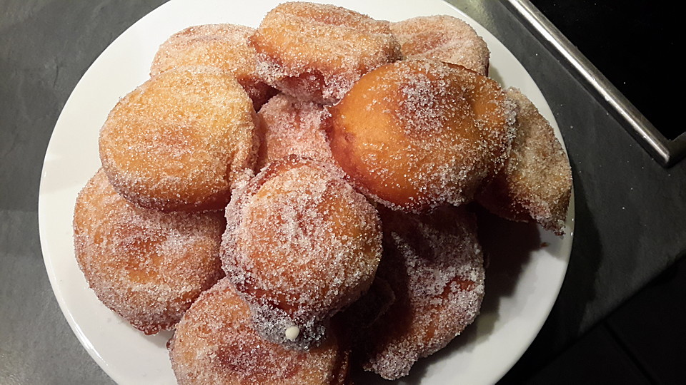 Quarkbällchen wie vom Bäcker von laeticia | Chefkoch.de