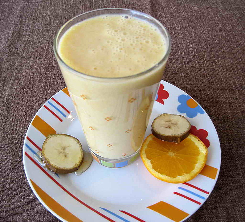 Orangen-Bananen-Buttermilch-Smoothie von patty89 | Chefkoch.de