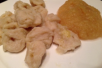 Kniddelen oder Kniedeln, Knödel aus Luxemburg