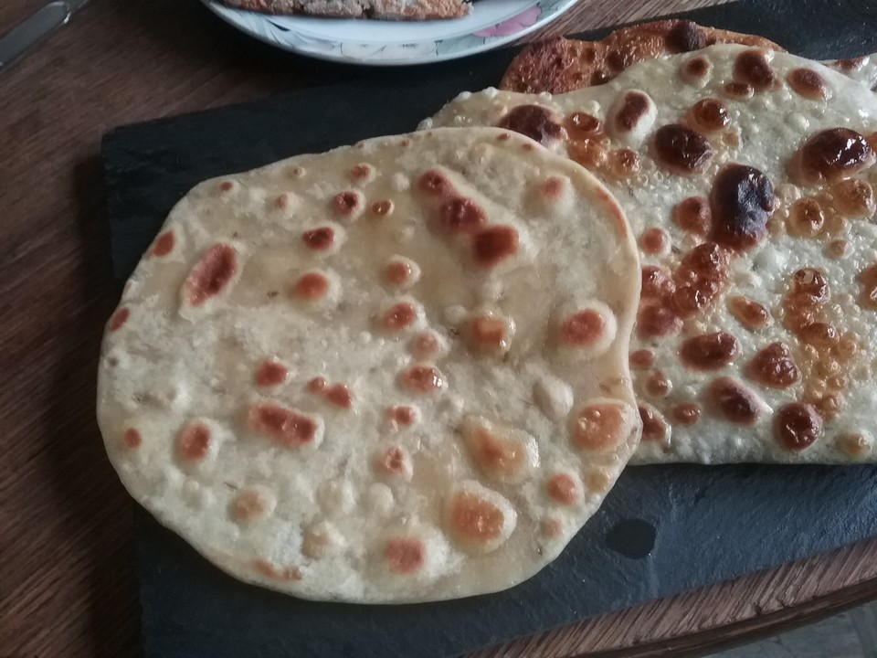 Dünnes, arabisches Fladenbrot von missbellenbaum | Chefkoch.de