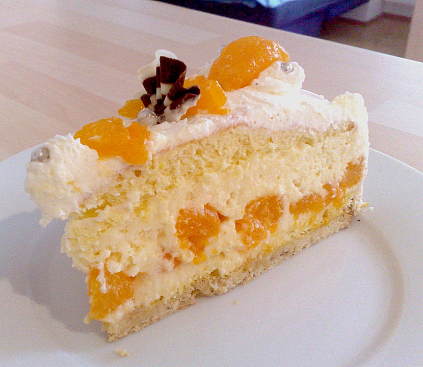 Erdbeertorte mit zarter Joghurtcreme von alina1st | Chefkoch.de