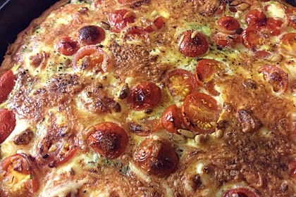 Quiche mit Spinat, Feta, Tomaten und Pinienkernen 15