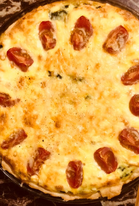 Quiche mit Spinat, Feta, Tomaten und Pinienkernen von shelly_we ...