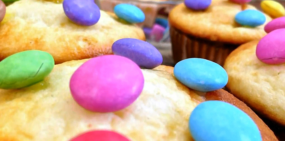 Bunte Joghurt Muffins von MultikochDE | Chefkoch.de