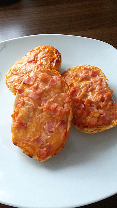 Saure-Sahne-Brötchen mit Schinken und Käse von Sil-90 | Chefkoch.de