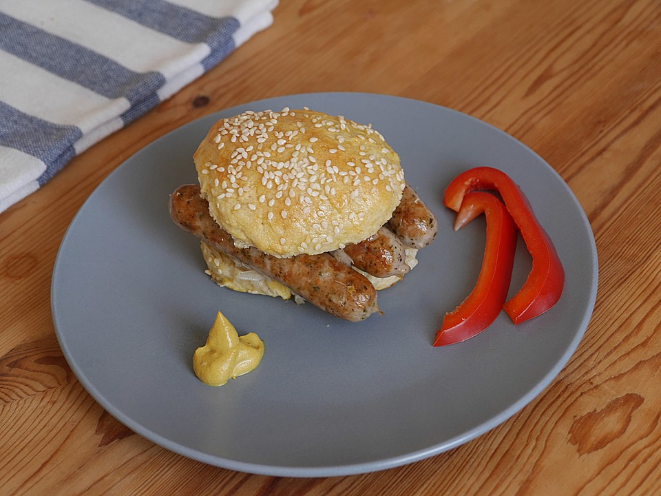 SauerkrautBurger mit Nürnberger Rostbratwürstchen von coopercookie78