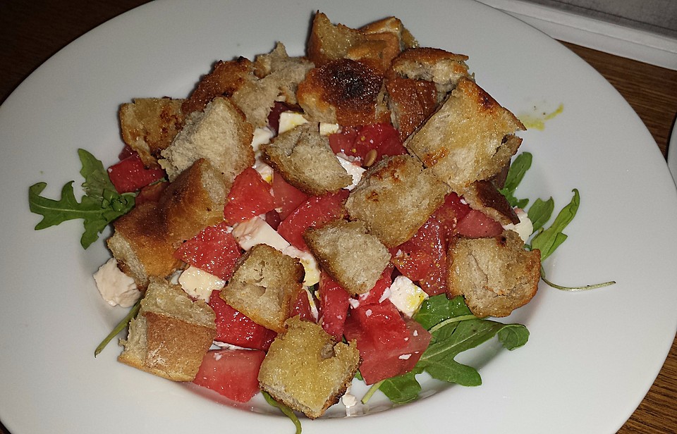 Brotsalat mit Rucola, Wassermelone und Feta von ars_vivendi | Chefkoch.de