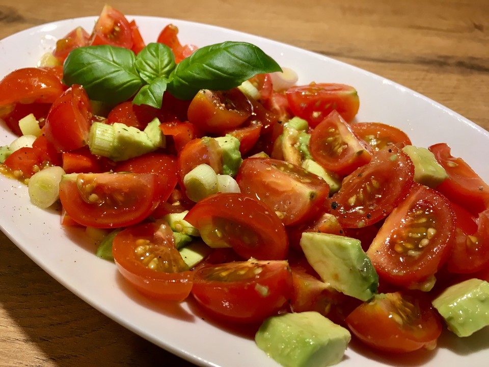 Leckerer Tomaten-Avocado-Salat von Gerald_B | Chefkoch.de