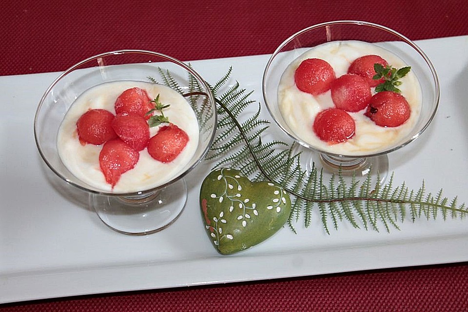 Wassermelone-Griechischer Joghurt-Honig-Dessert von patty89 | Chefkoch.de
