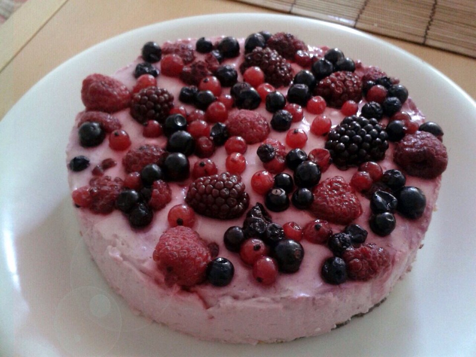 Blaubeer-Quark-Torte &amp;quot;Kleine Sünde&amp;quot; von Grießbrei89 | Chefkoch.de