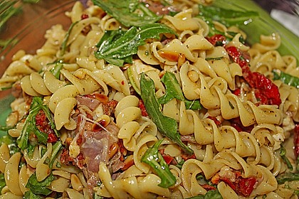 Nudelsalat auf italienisch 24