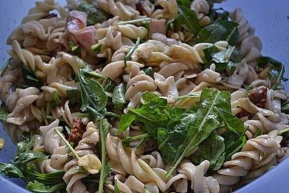 Nudelsalat auf italienisch 84