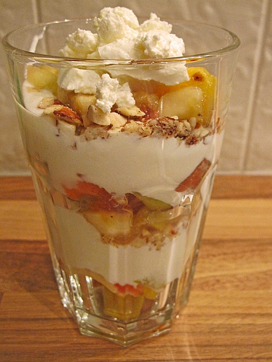 Obstsalat mit Sahnequark und Zimtzucker von mietzimaus | Chefkoch.de