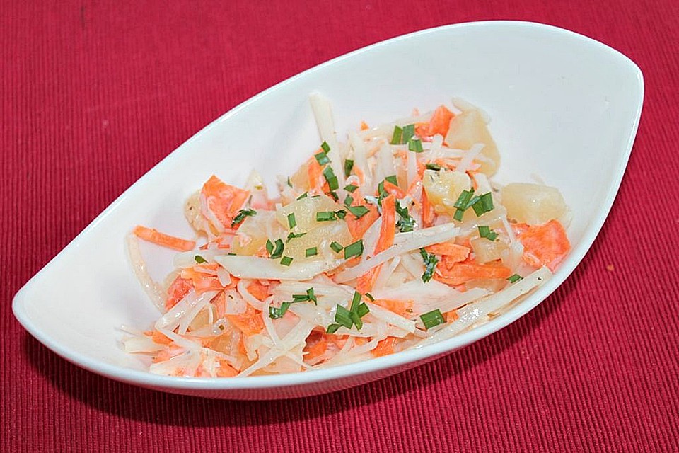 Schwarzer Rettich-Karotten-Salat von patty89 | Chefkoch.de