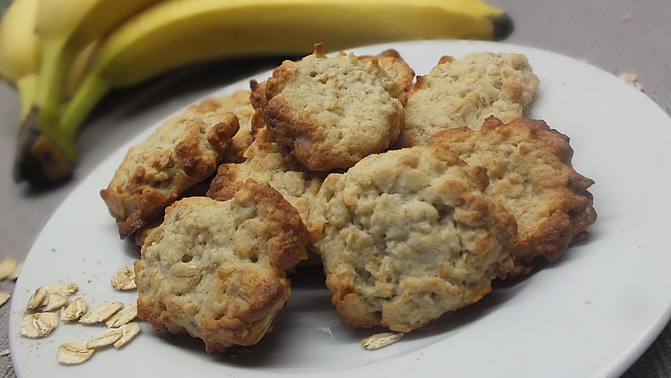 Bananen-Haferflocken-Nuss-Cookies von s-fuechsle | Chefkoch.de