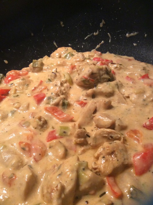 Paprika-Hähnchen-Pfanne von Sarahloves_healthyfood | Chefkoch.de