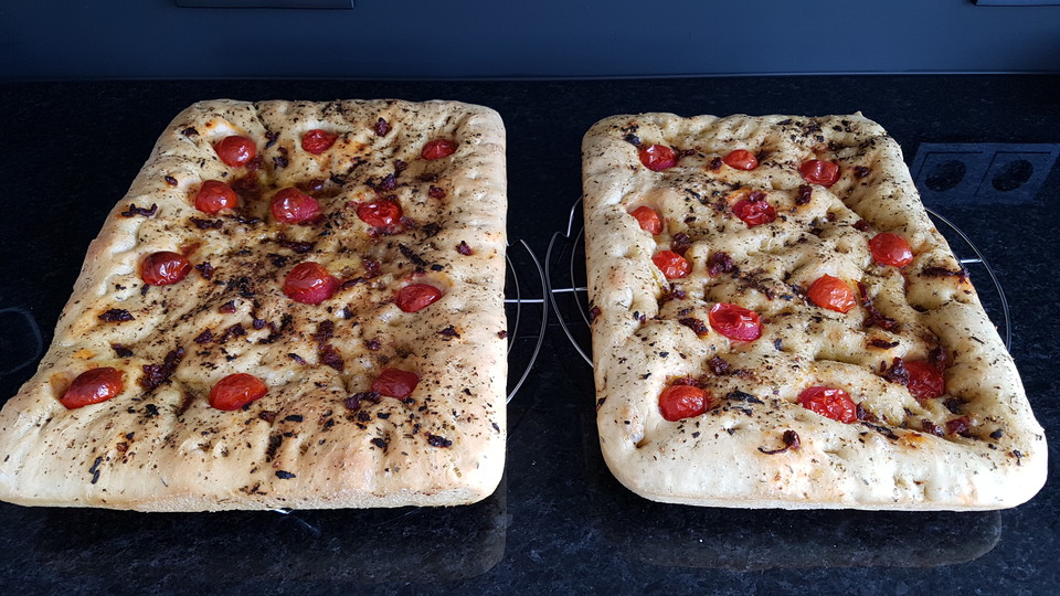Selbstgemachtes Italienisches Focaccia Brot von CookBakery | Chefkoch.de