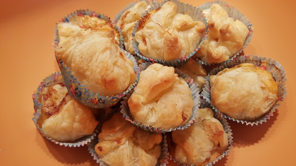 Herzhafte Blätterteig-Muffins von JennyW3101 | Chefkoch.de