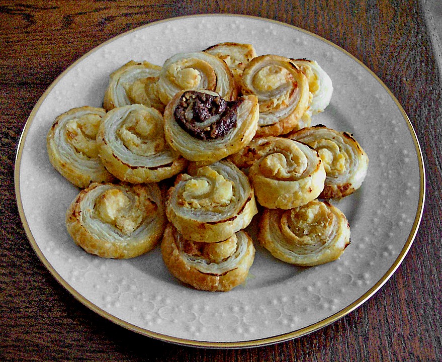 Mini Aprikosen-Frischkäse-Schnecken von Aurora | Chefkoch.de