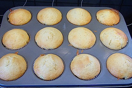 Zitronen - Sour - Cream - Muffins 18