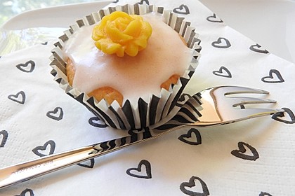 Zitronen - Sour - Cream - Muffins 8
