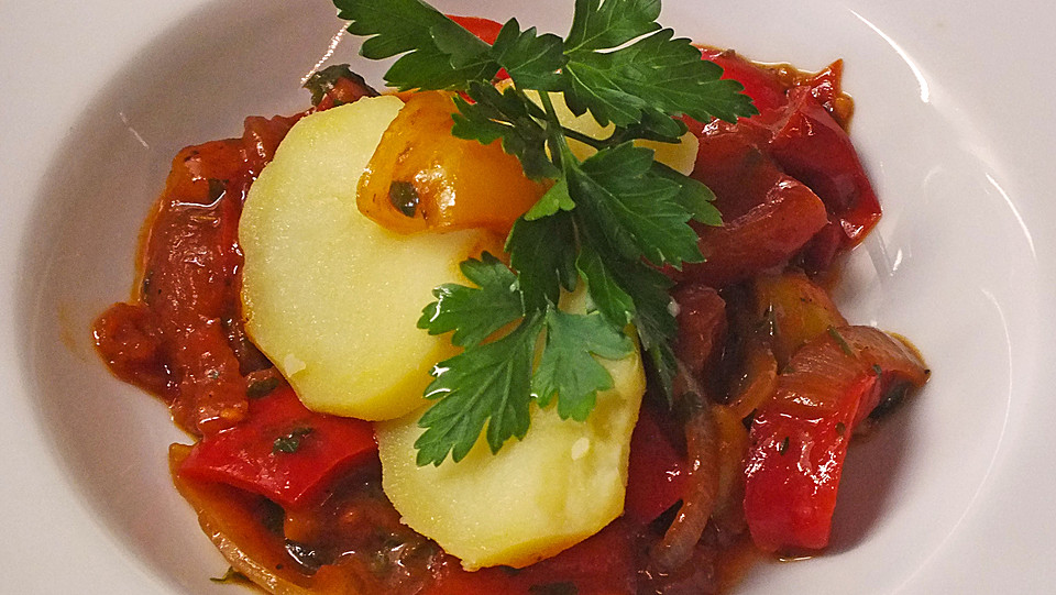 Pikantes Tomaten - Paprika Gemüse von Nachteule2 | Chefkoch.de