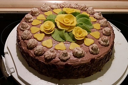 Schokoladen - Buttercreme - Torte 3