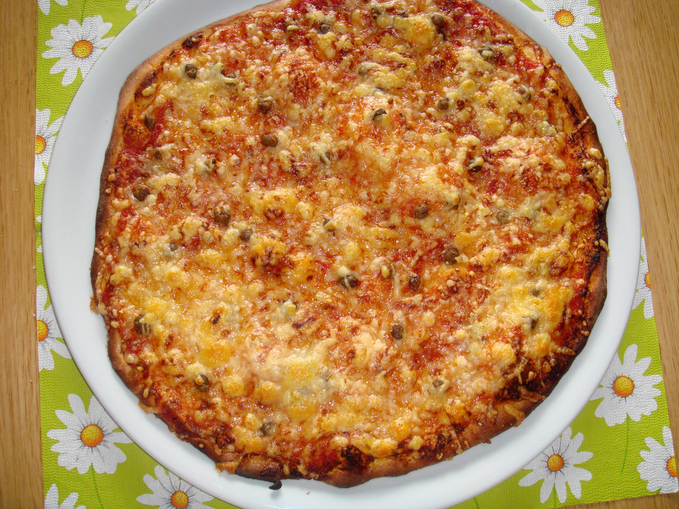 Pizzateig - schnell, einfach &amp; lecker von yasiliciousDE | Chefkoch.de