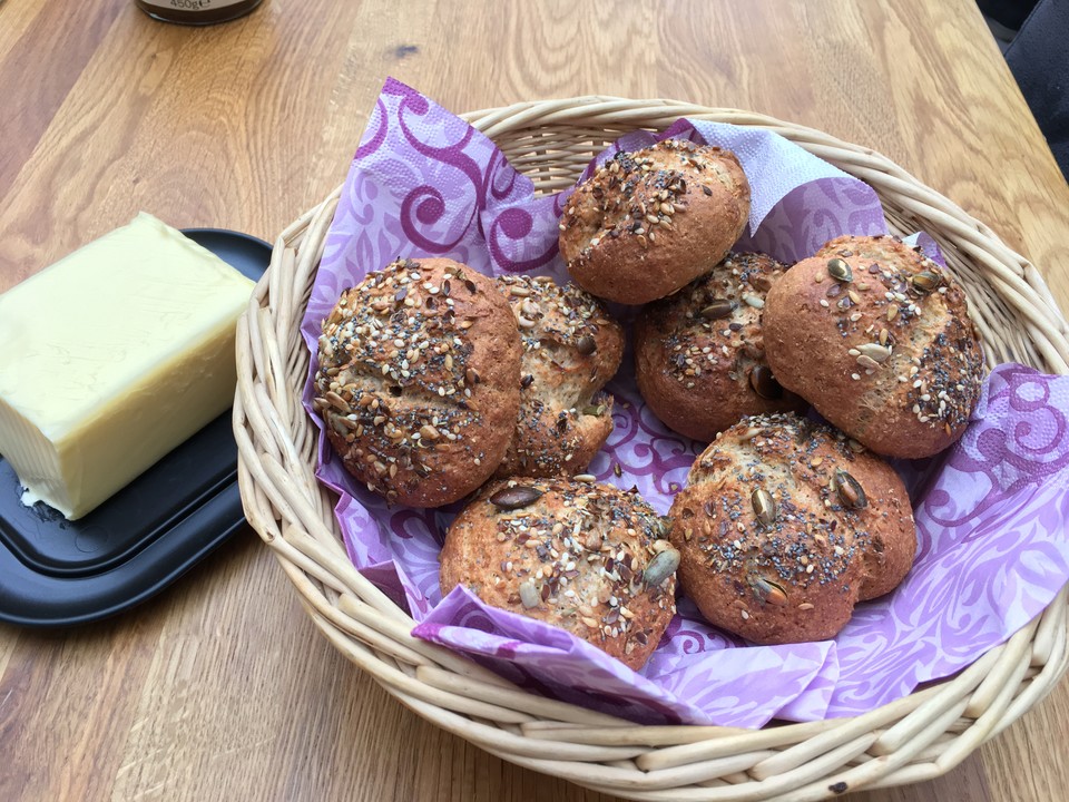 Dinkel-Quark-Brötchen von Chefkoch-Video | Chefkoch.de