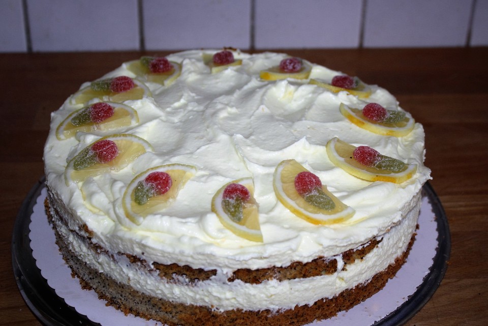 Zitronen-Mohn-Torte von Nicoles_Zuckerwerk | Chefkoch.de