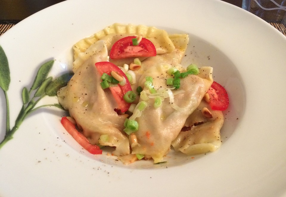 Ravioli mit Tomaten-Oliven-Füllung von red20do | Chefkoch.de