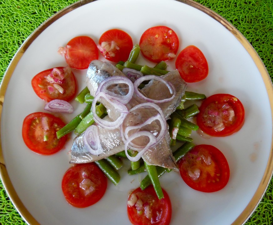 Holländische Matjes mit Salat von grünen Bohnen von Pannepot | Chefkoch.de