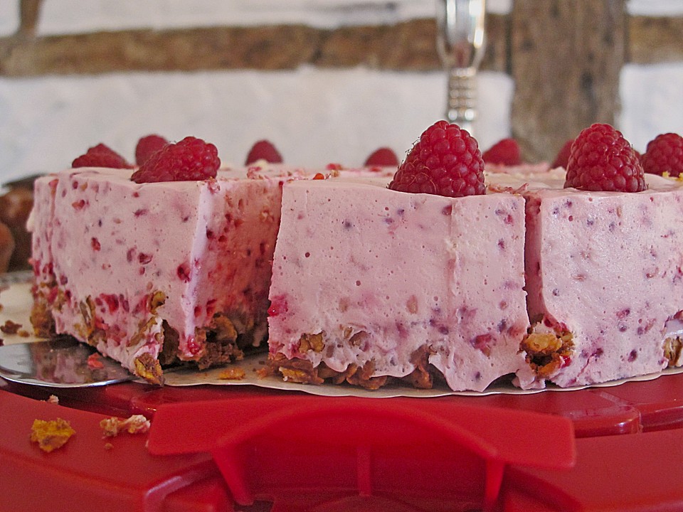 Himbeer Sahne Torte von kraeppel | Chefkoch.de