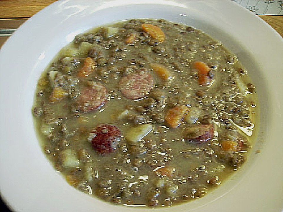 Linsensuppe mit Kartoffeln und Mettwurst von chillimaus | Chefkoch.de