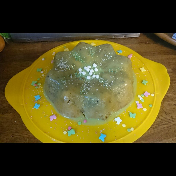 Holunderblüten-Guglhupf von quirltopf | Chefkoch.de