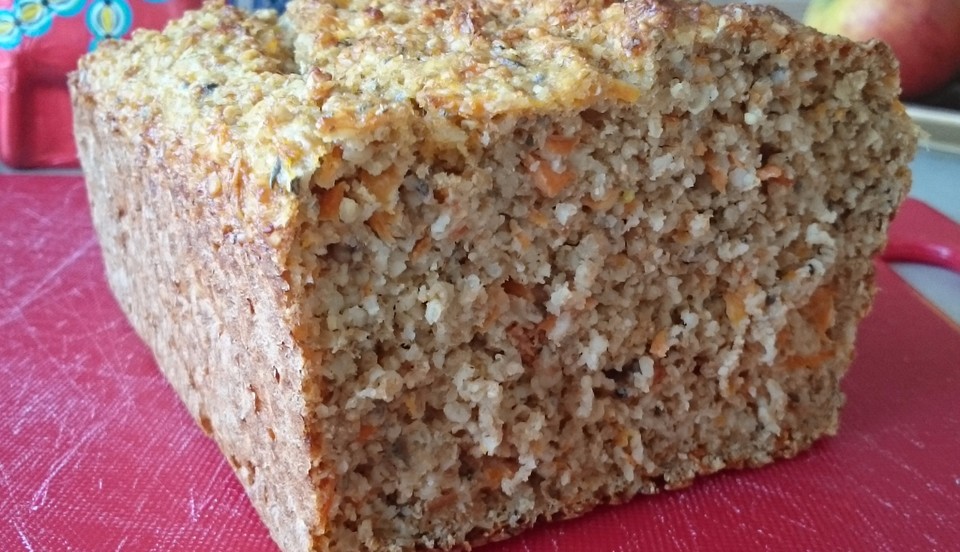 Kleines Nussiges Low Carb Brot - Inspiration Küche für Ihr Zuhause