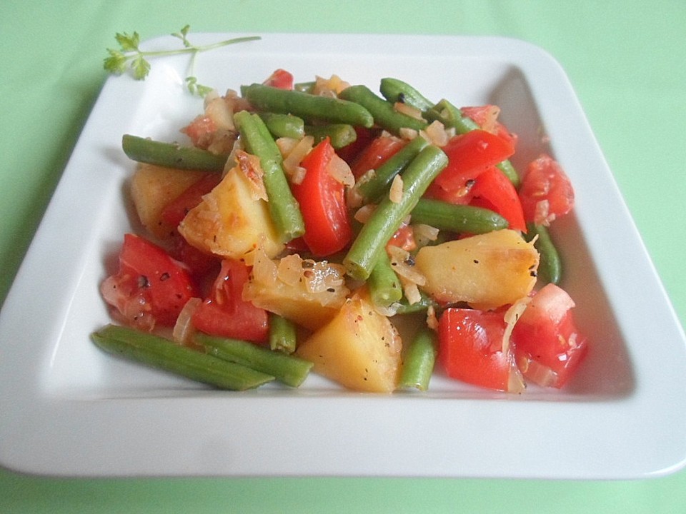 Kartoffel-Bohnen-Pfanne mit Tomaten von Ani88 | Chefkoch.de Kartoffel-Bohnen-Pfanne mit Tomaten von Ani88 | Chefkoch.de