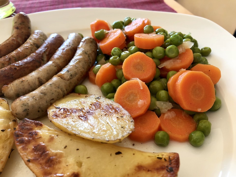Erbsen-Möhren-Gemüse von Annes_Kochschule | Chefkoch.de