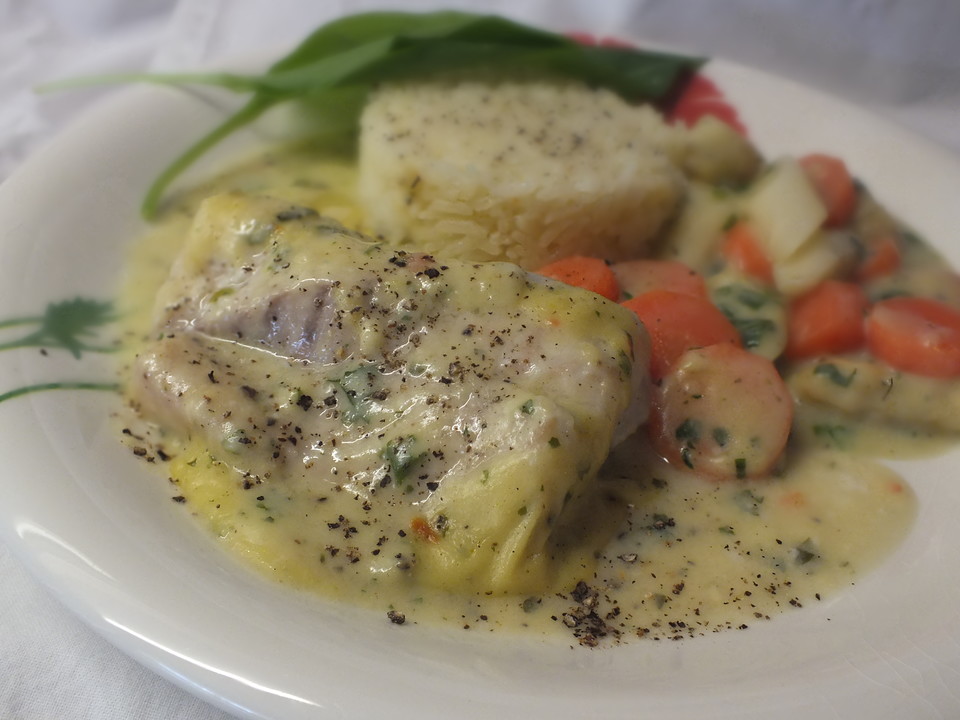 Fischfilet gebacken mit Kräuter-Sahne-Soße von leveret65 | Chefkoch.de