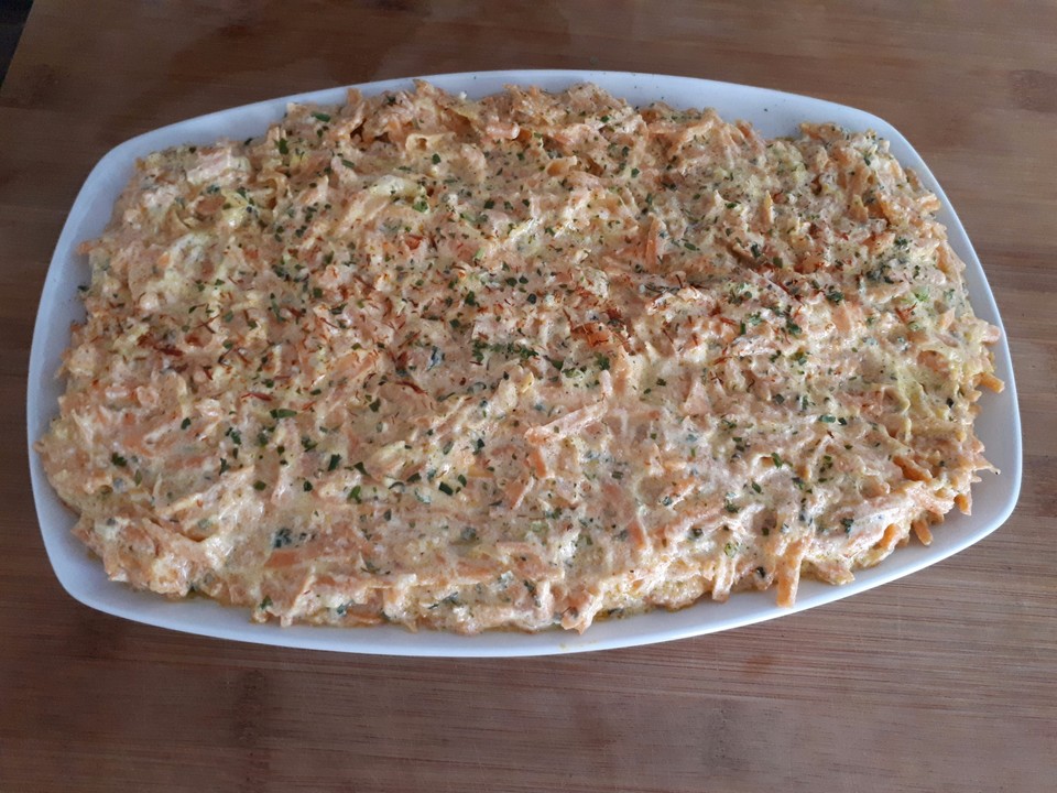 Karottensalat mit Joghurt von Meinerezepte_Aynur | Chefkoch.de